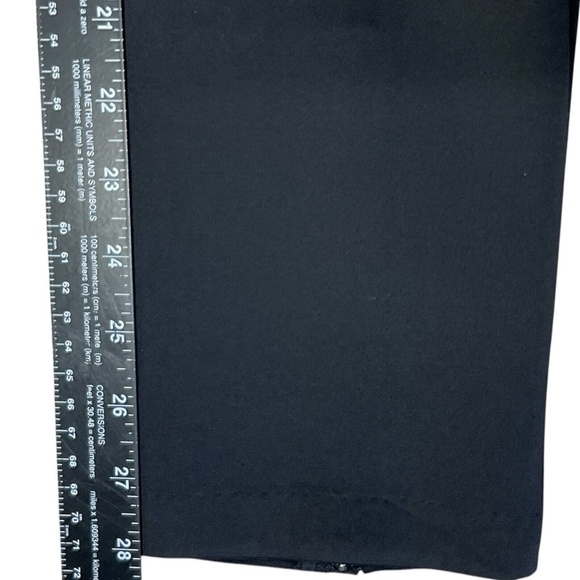 Good American Scuba Slim Black Split Zip Leg Zip Pockets Stretch Small Size 1 - Picture 15 of 15